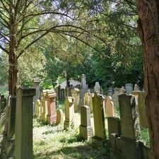 Besuch im Haus der Ewigkeit