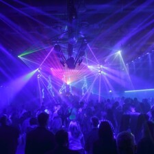 �30 Party Techno classics