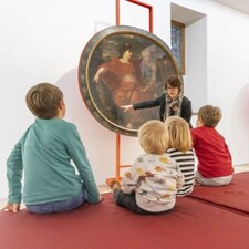 Familienf�hrung im Museum